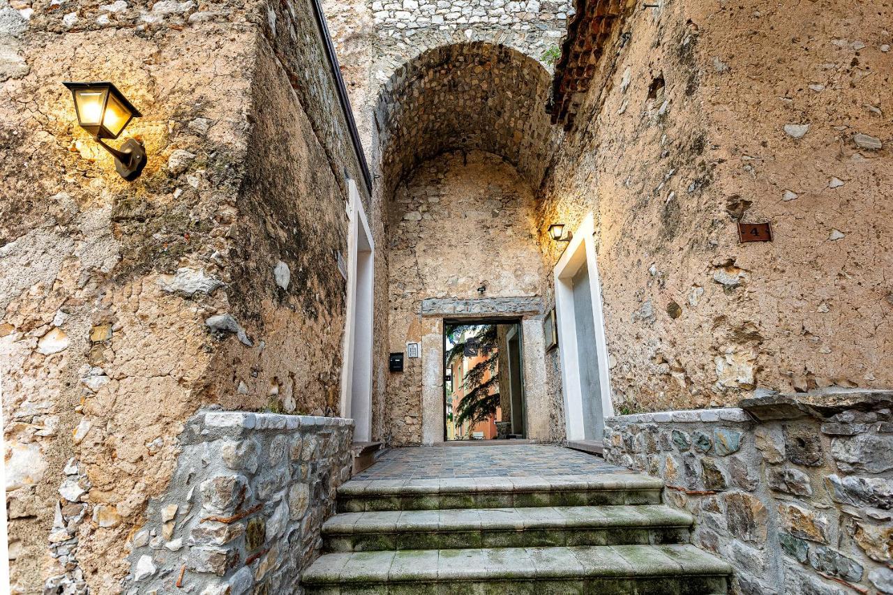 La Dimora Del Duca Classic Giungano Luaran gambar